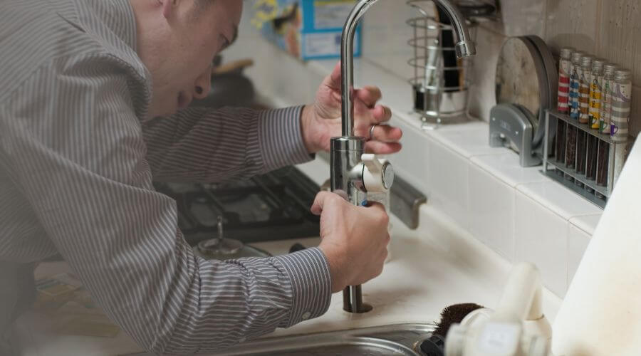 Expert burst pipe repair services in Shiro, TX